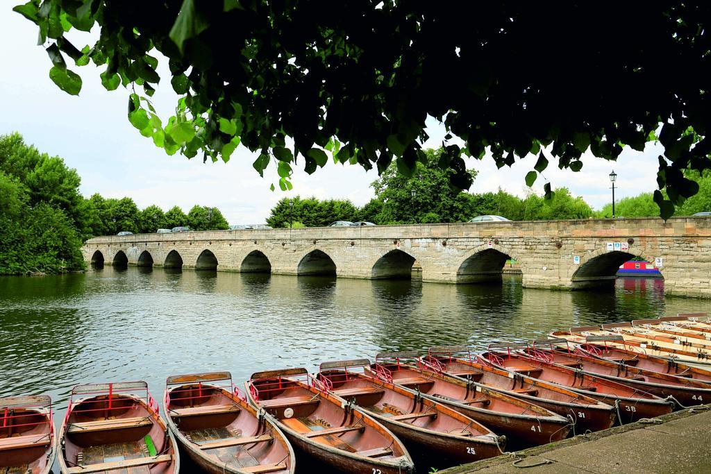 Swan'S Nest Hotel Stratford-upon-Avon Exteriör bild